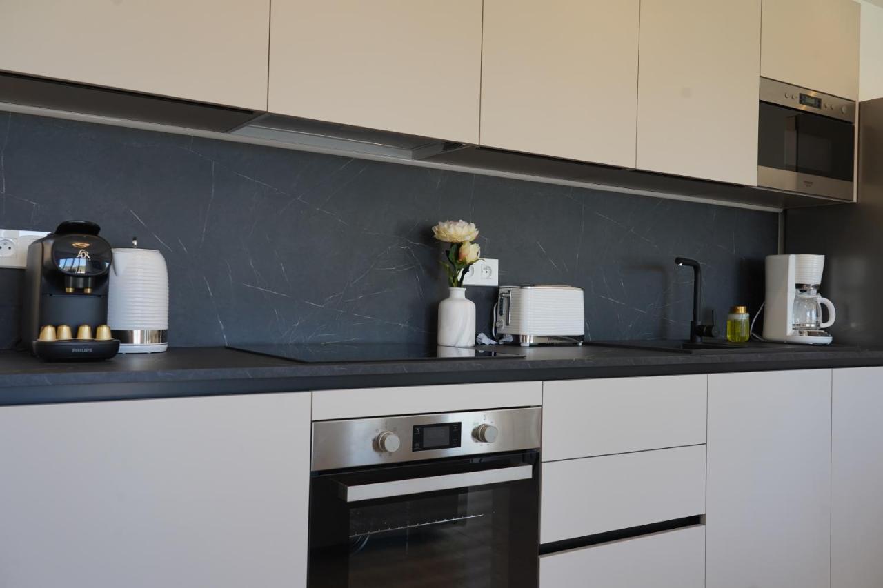 Monaco - Beautiful Apartment 6-8 People بوزولي المظهر الخارجي الصورة